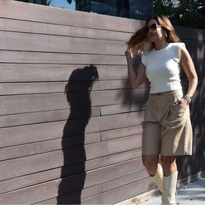 Bermuda faux leather shorts